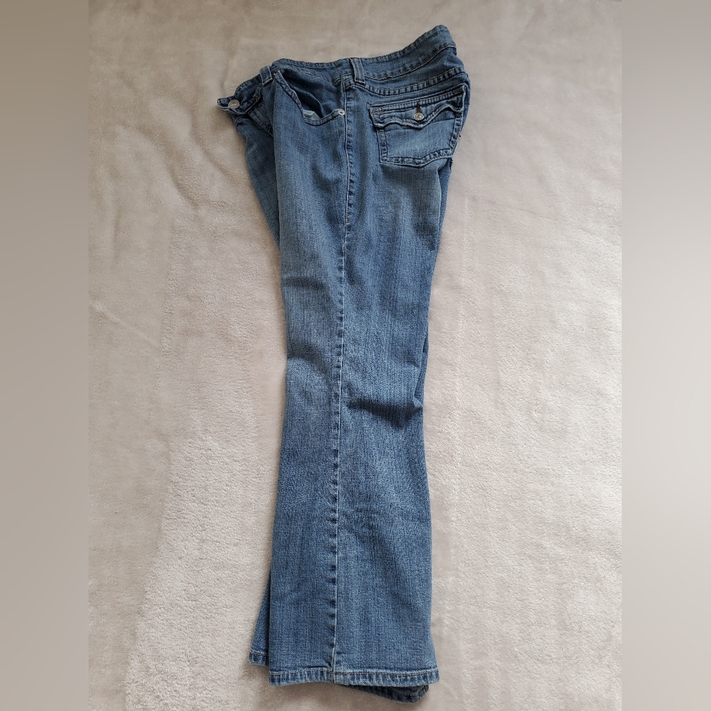 Levis 542 Flare Jeans Womens 16 W Blue Denim Flap Pocket - Picture 7 of 15